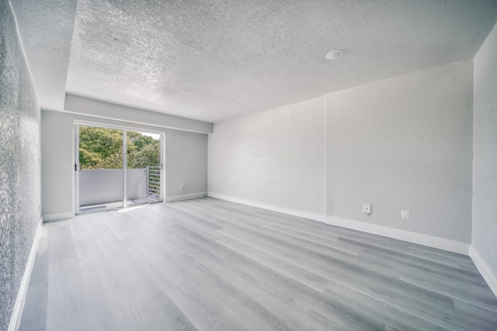 Prestige Palms - 220