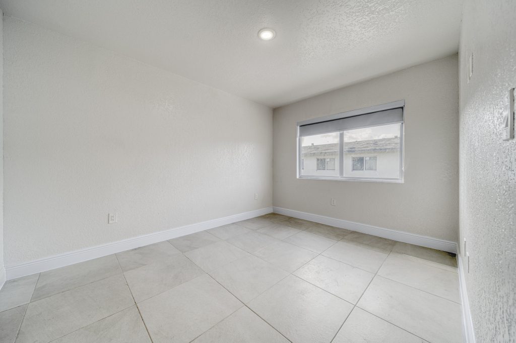 Prestige Waterfront - 106